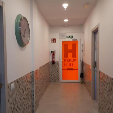 卡尔佩 Ріаza Lfach酒店 外观 照片