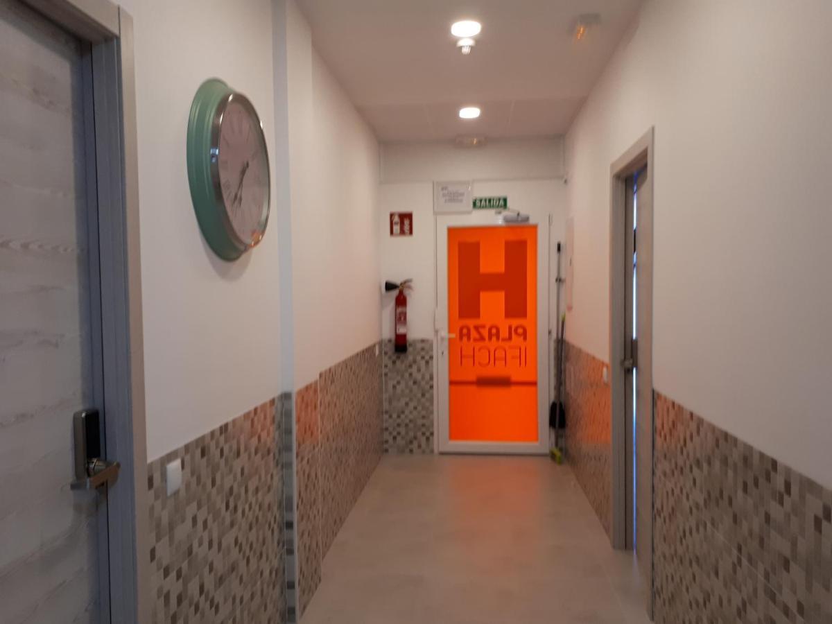 卡尔佩 Ріаza Lfach酒店 外观 照片