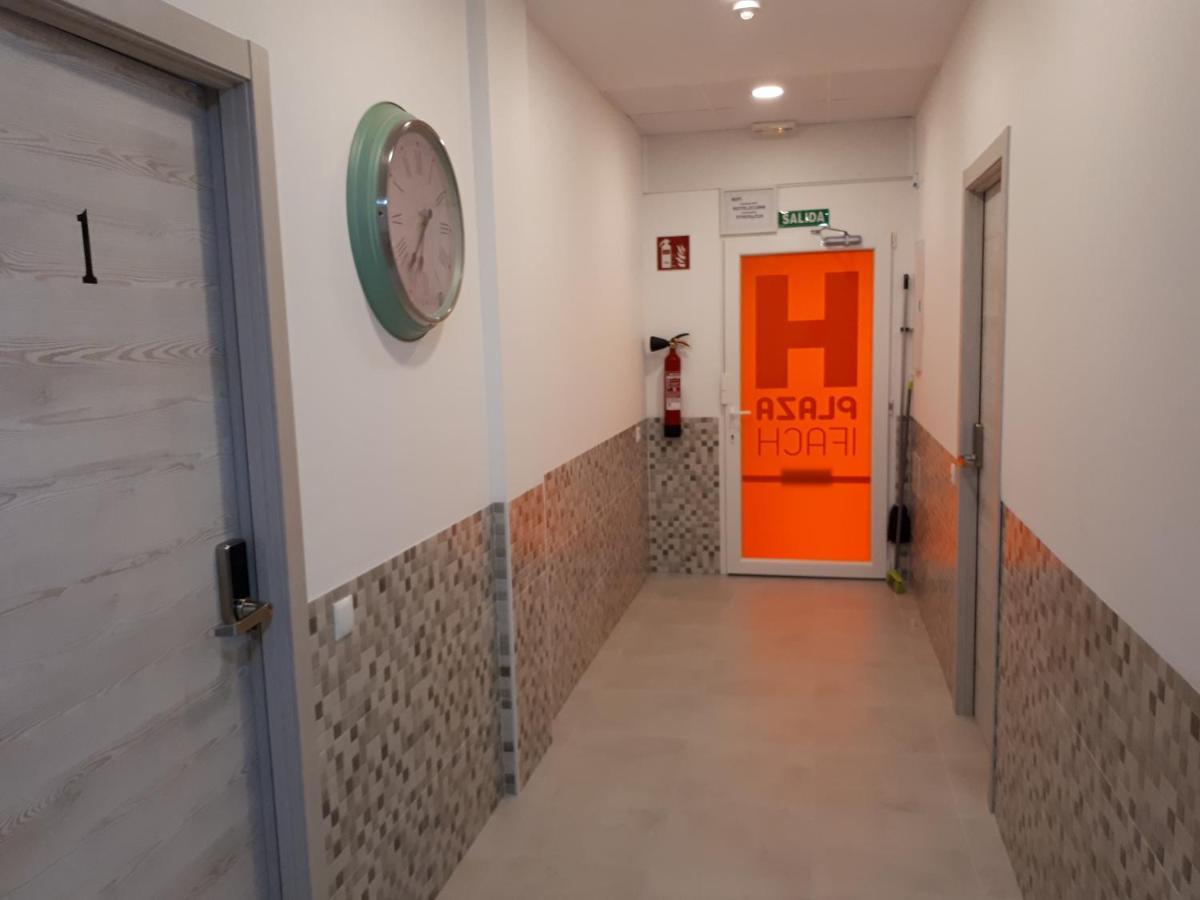 卡尔佩 Ріаza Lfach酒店 外观 照片